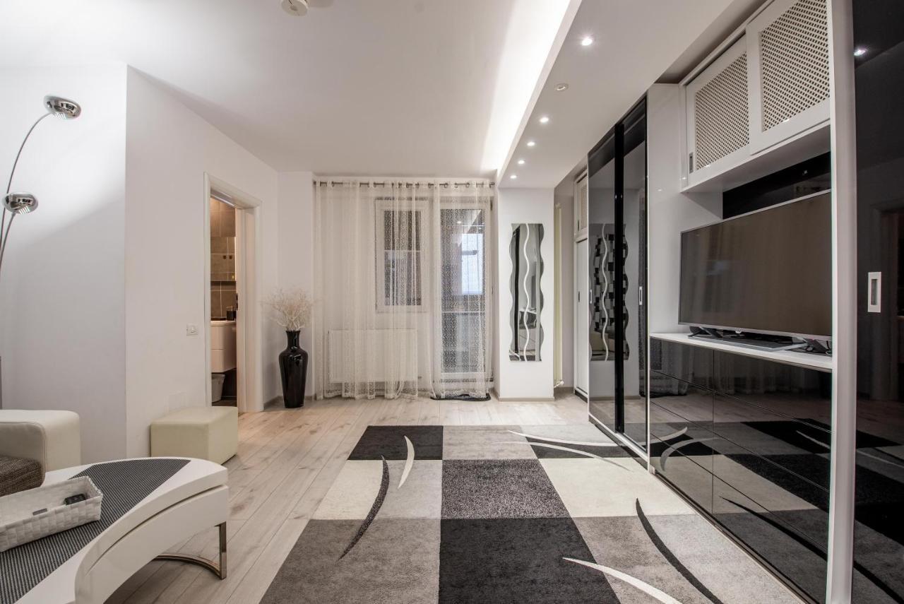 Studio Residence Militari M2 Бухарест Экстерьер фото
